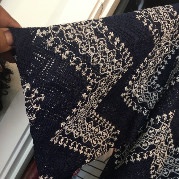 Swimsuit cover up - Picture 2 of 2